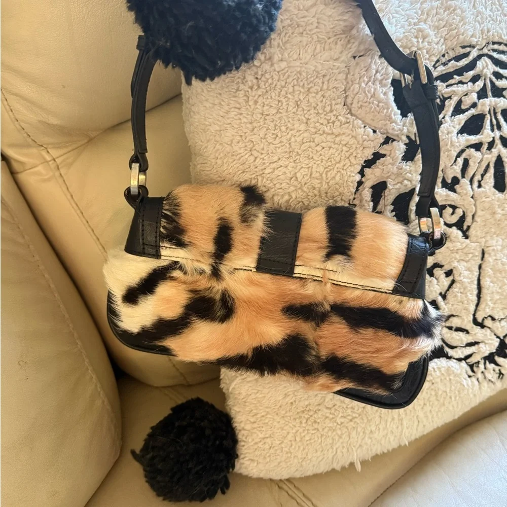 Versace Jeans Couture Faux Tiger Fur Shoulder Bag - Picture 4 of 16